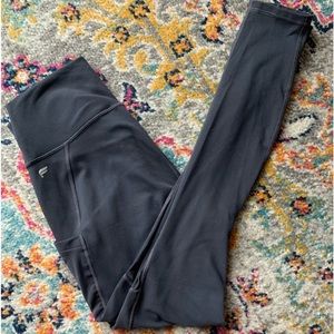 Fabletics leggings size small